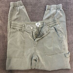 BKE Olive Green Denim Jogger Pants – Women’s Size Small (24” Inseam)